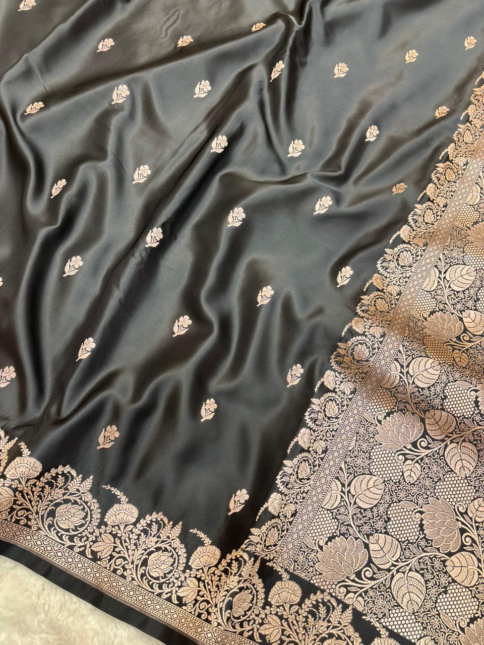 Mahru Silk SmallSaree  Buti Royal Blue