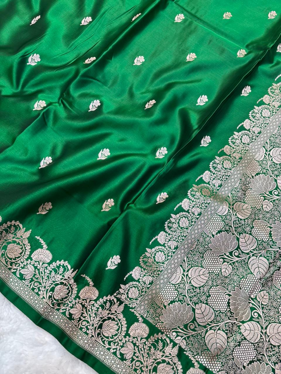 Mahru Silk SmallSaree  Buti Royal Blue
