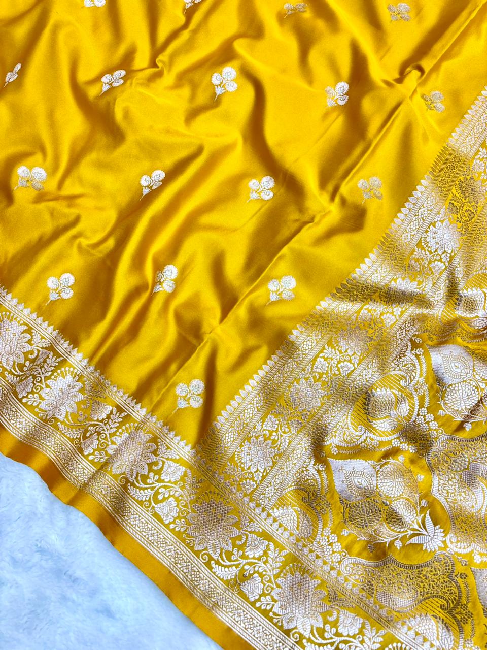 Saree Mashru Buti Meenakari
