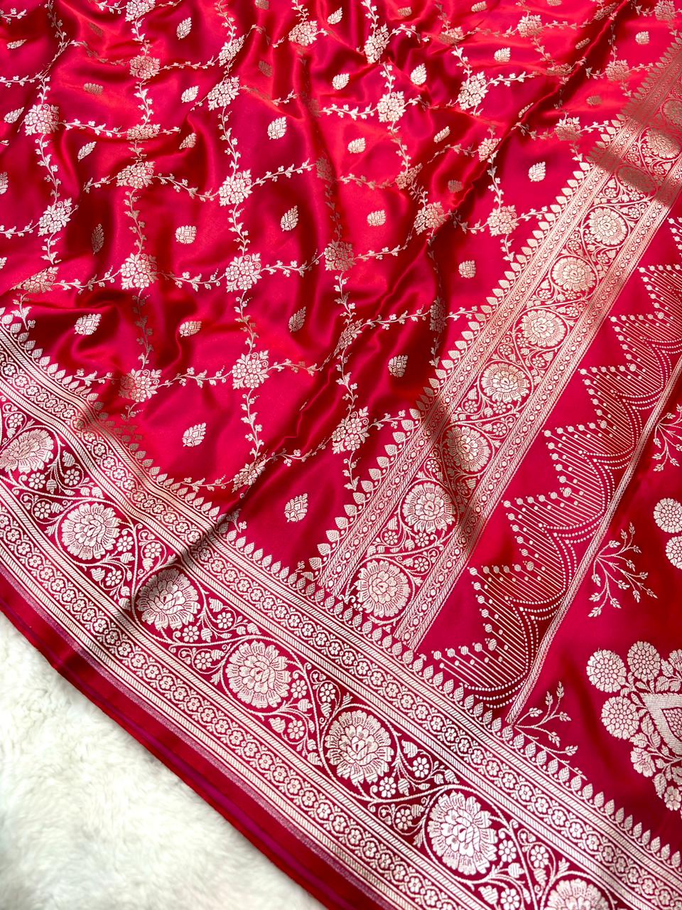 Saree Mashru Silk Jaal & Buti