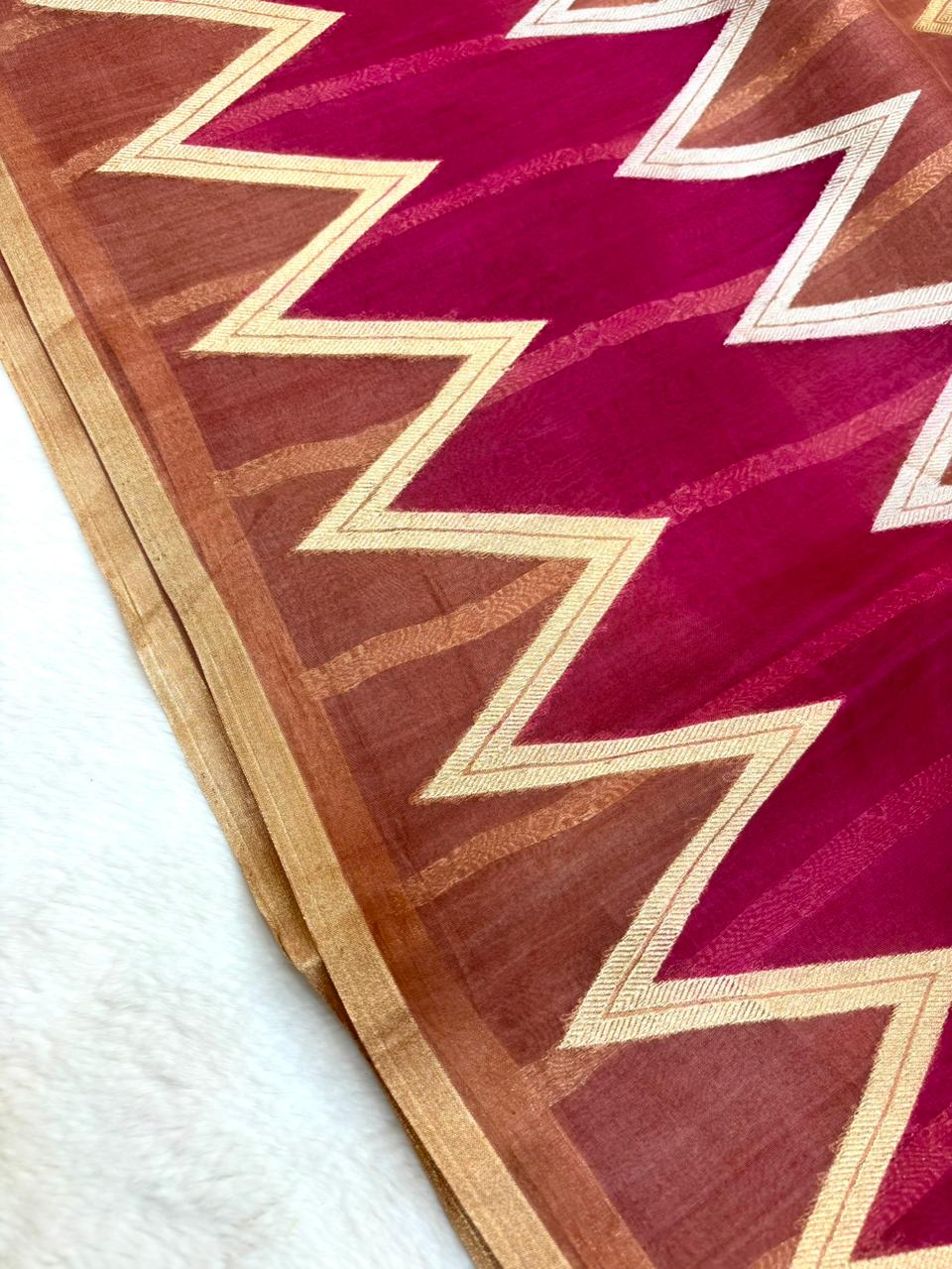 Saree Pure Banarasi Kora Silk borderless Zig-Zag Jaal Rangkat
