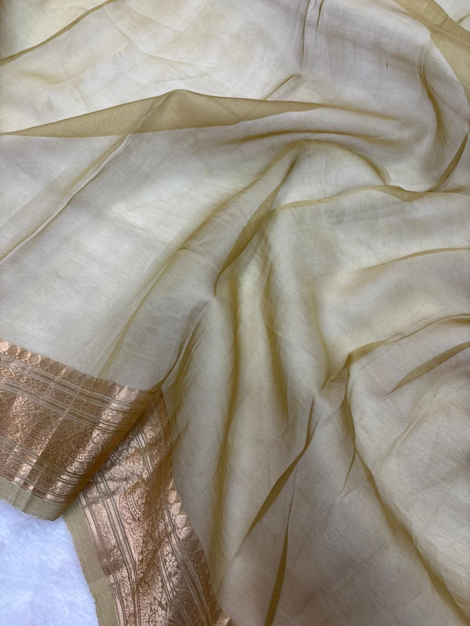 Saree Pure Kora Gold Buta Green