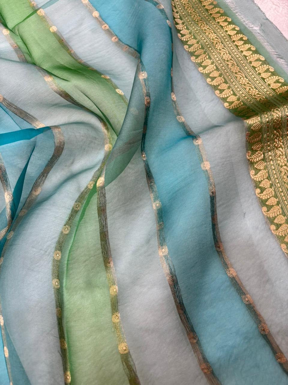 Saree Pure Kora Rangkat Zig-Zag Silver Gold
