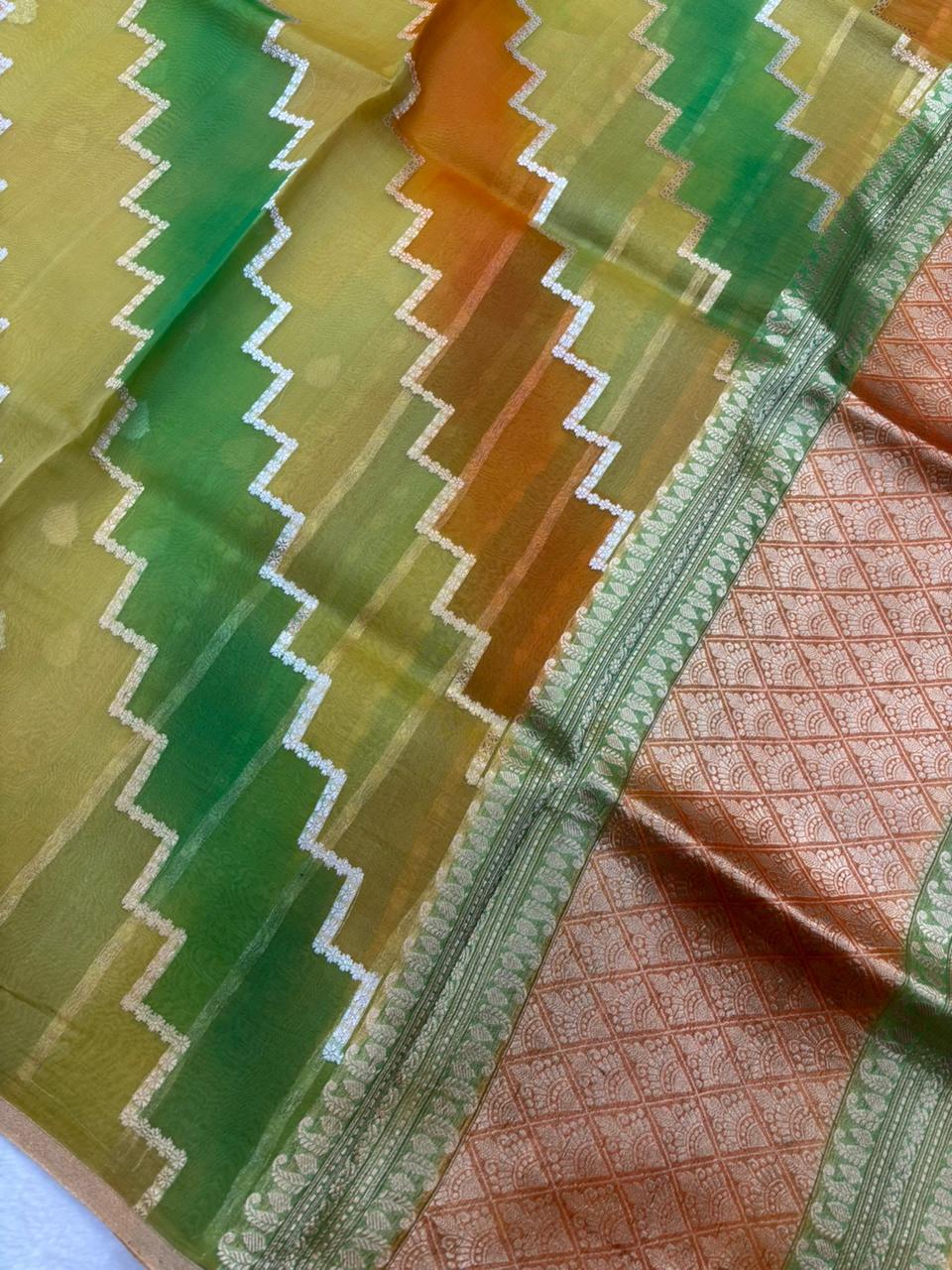 Saree Pure Kora Rangkat Zig-Zag Silver Gold