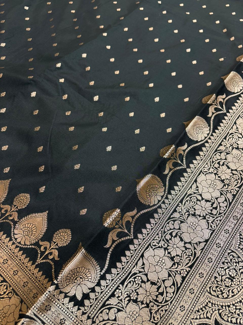 Saree Silk Banarasi Buti
