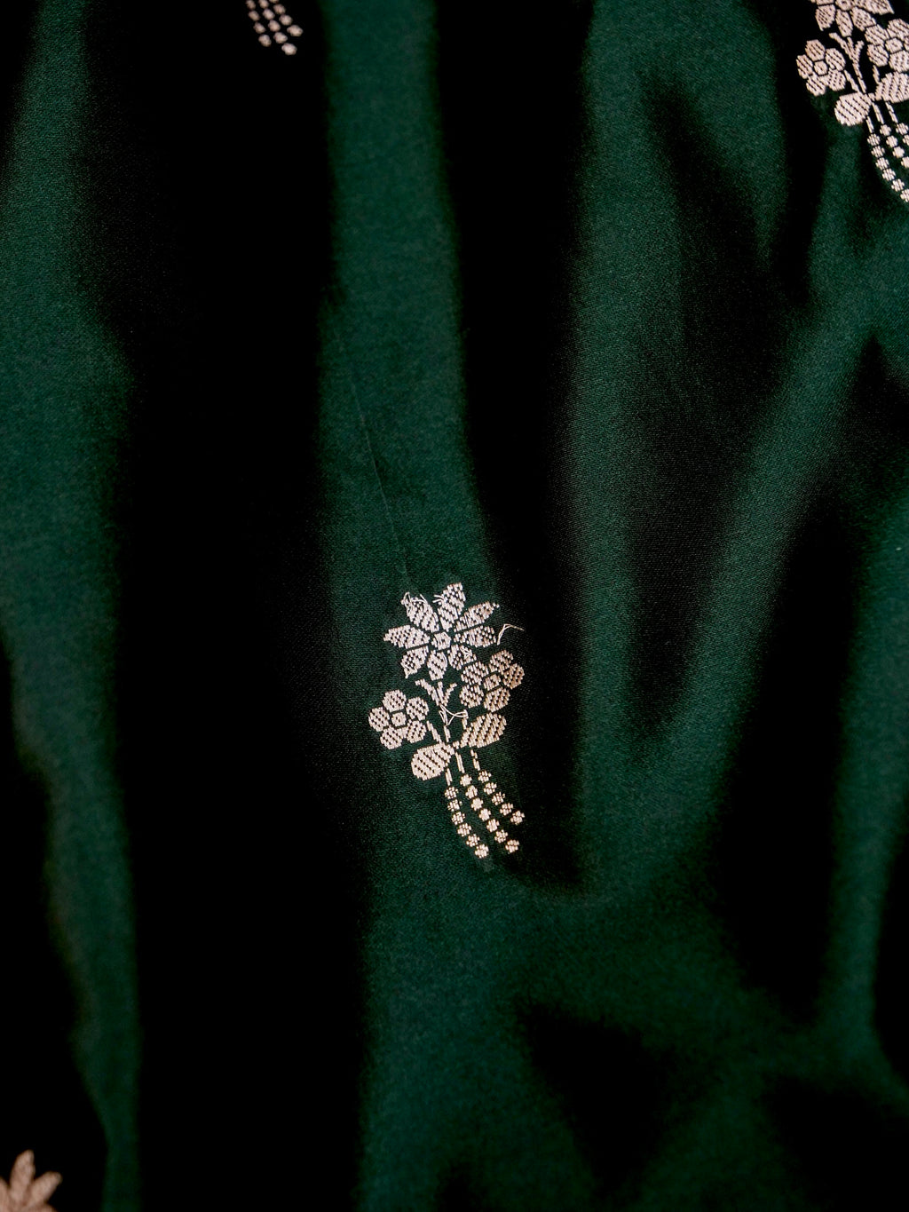 Banarasi Mashru Silk in green