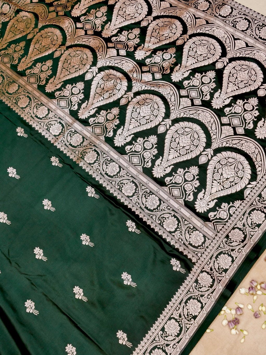 Banarasi Mashru Silk in green
