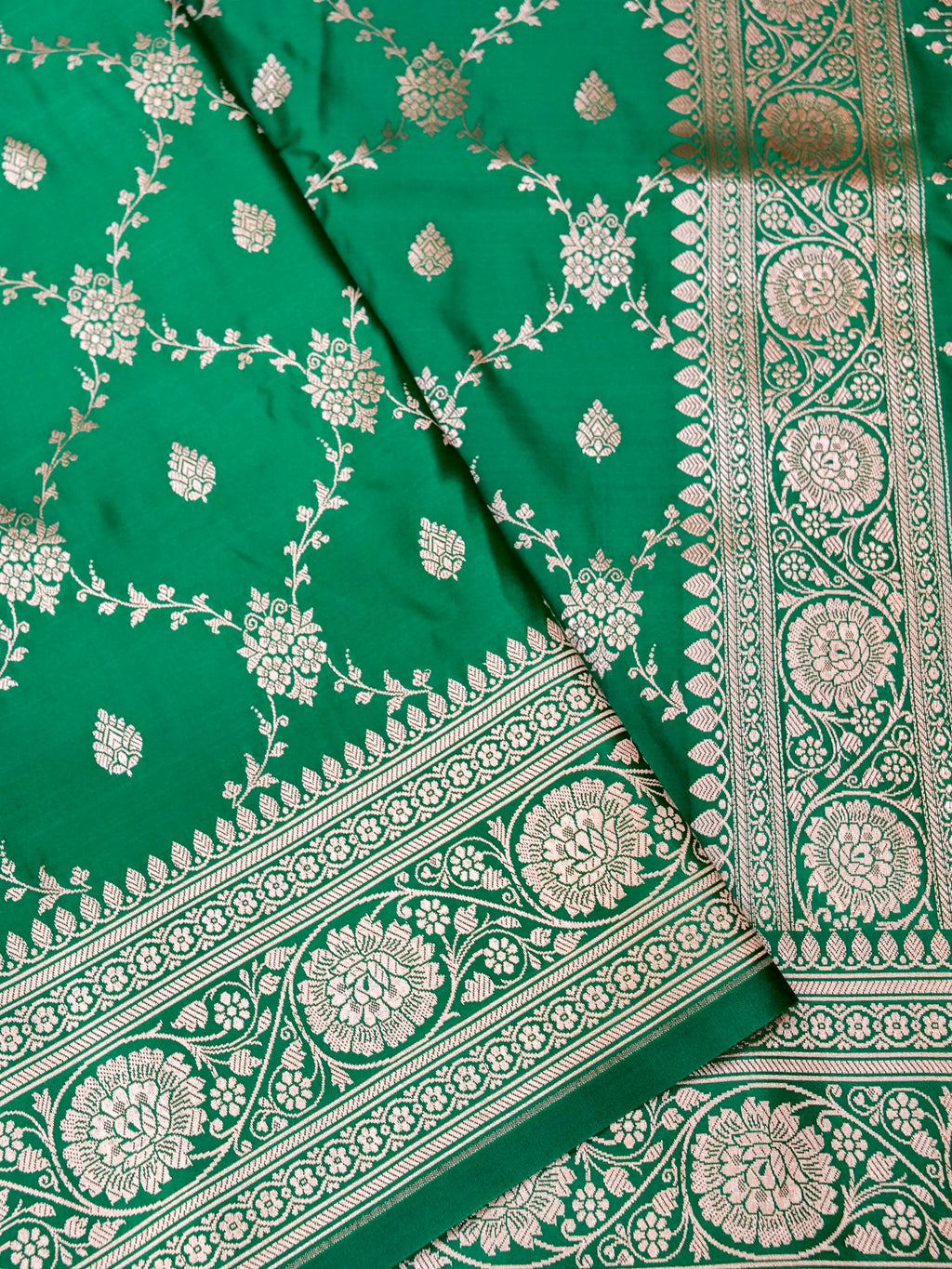 Banarasi Mashru Silk Jall in green