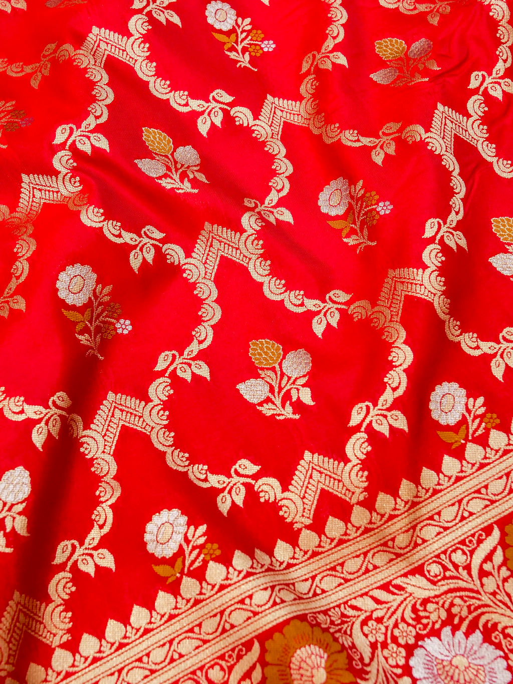 Banarasi Katan Mina Jall