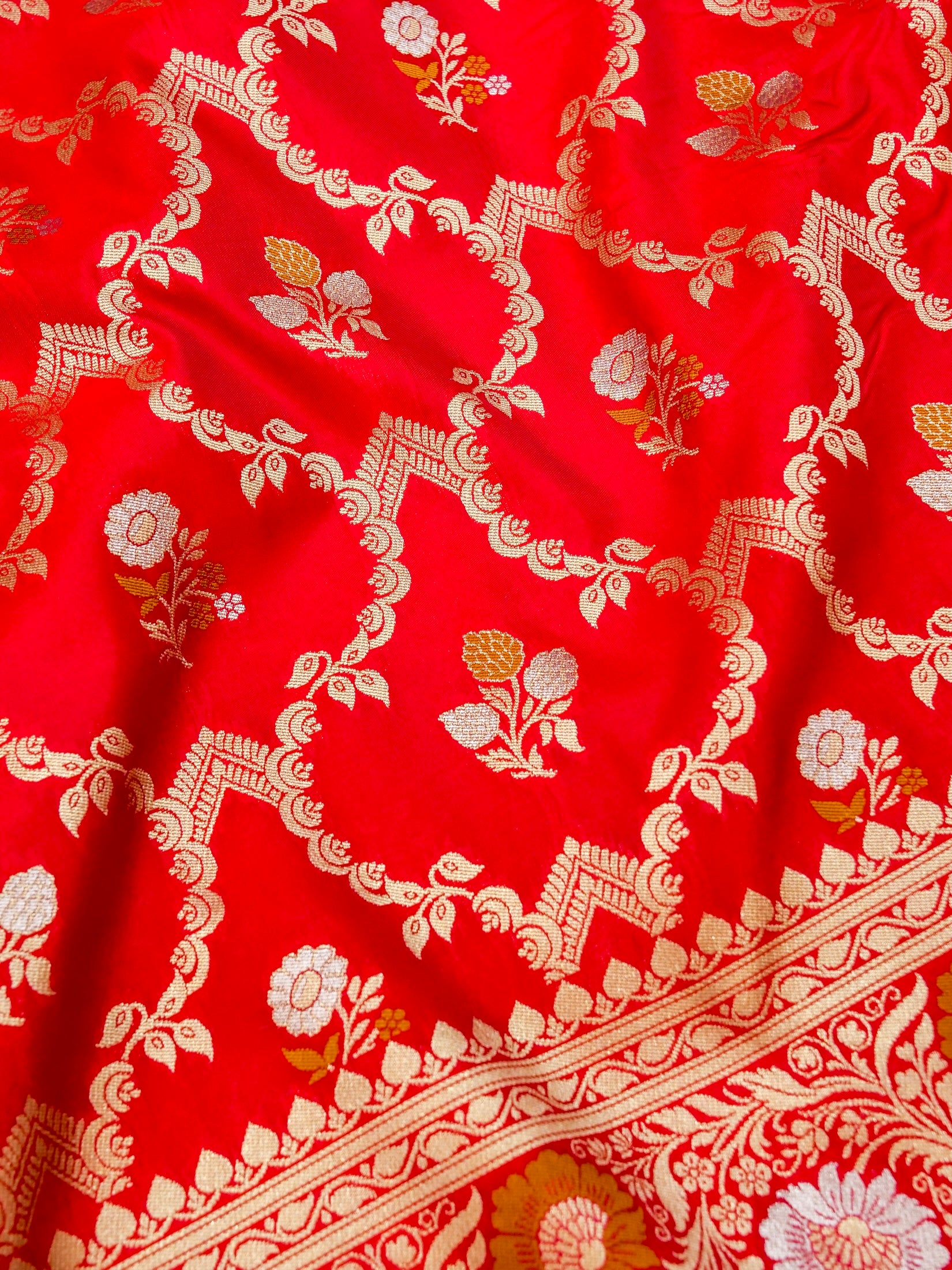 Banarasi Katan Mina Jall