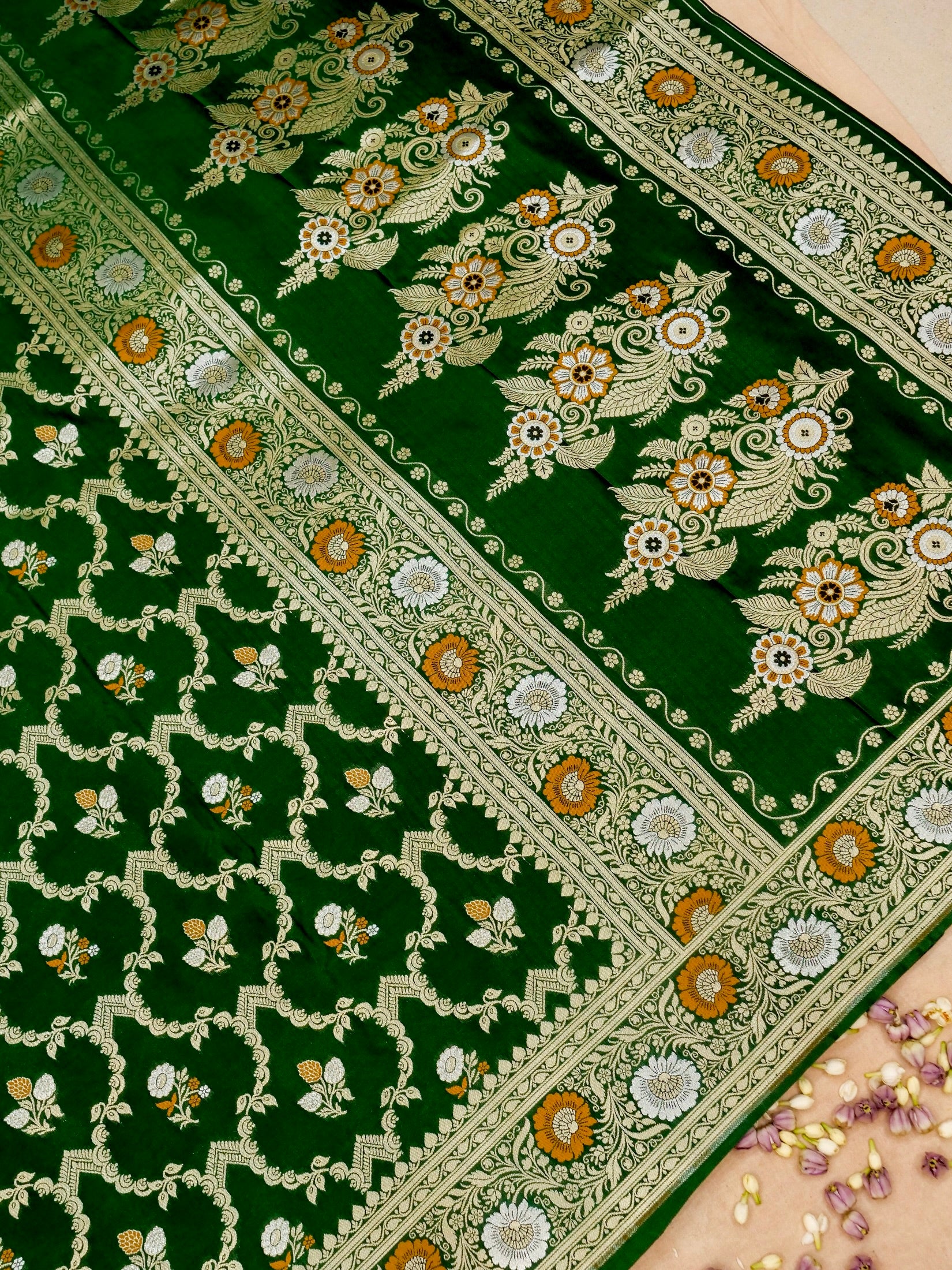 Banarasi Katan Mina Jall