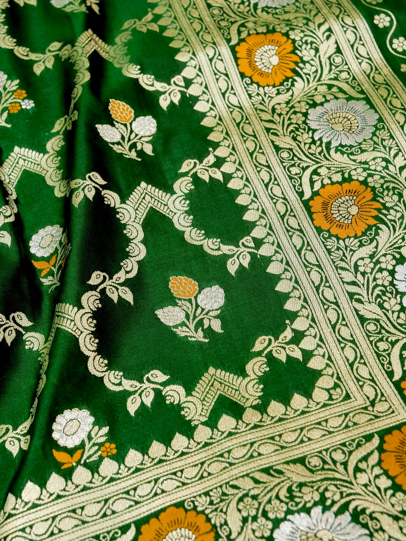 Banarasi Katan Mina Jall