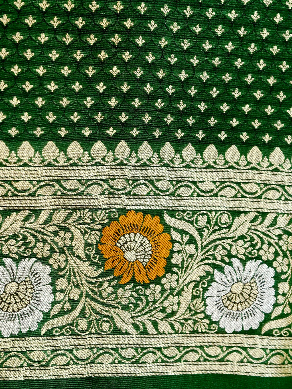 Banarasi Katan Mina Jall