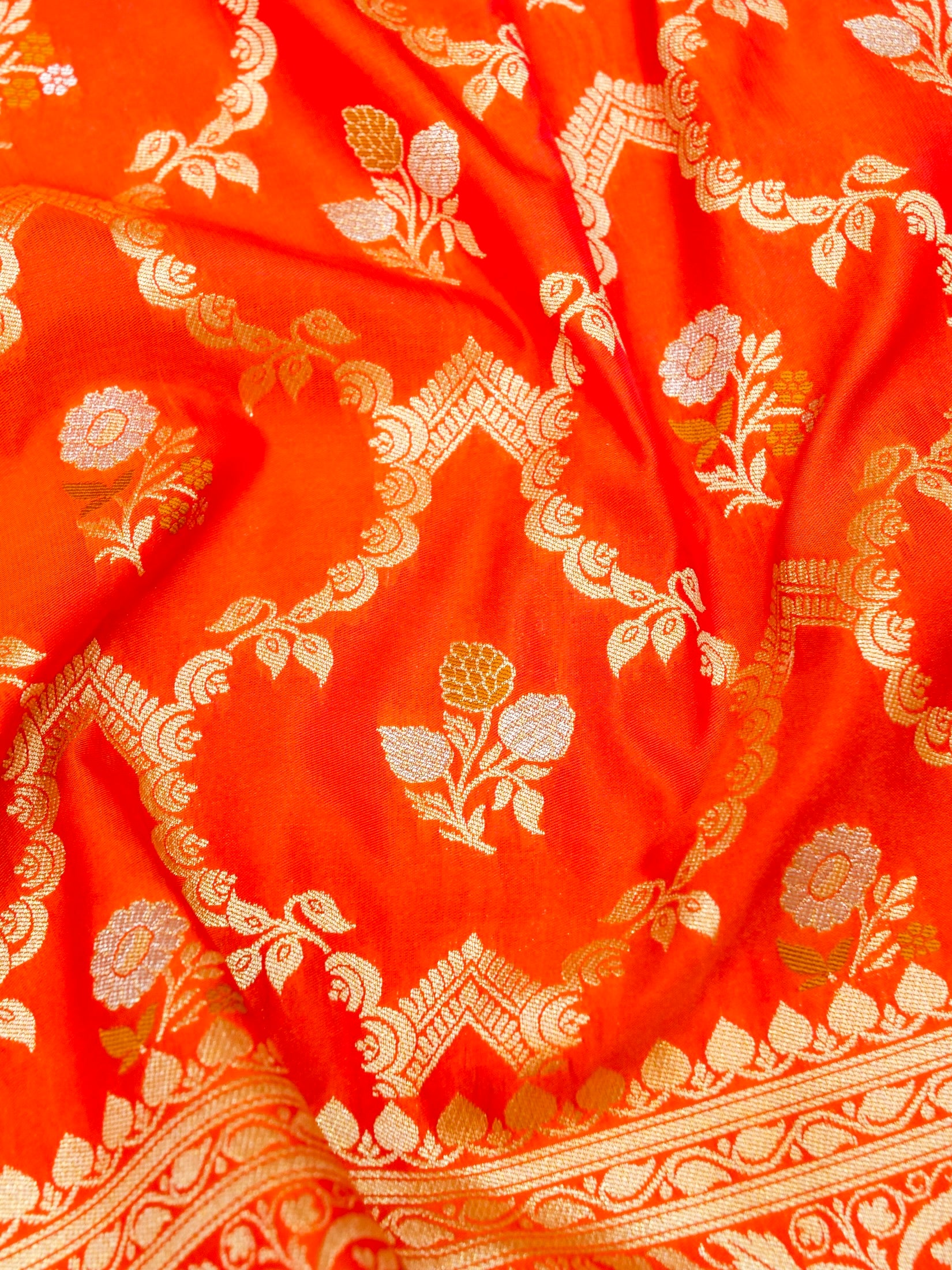 Banarasi Katan Mina Jall