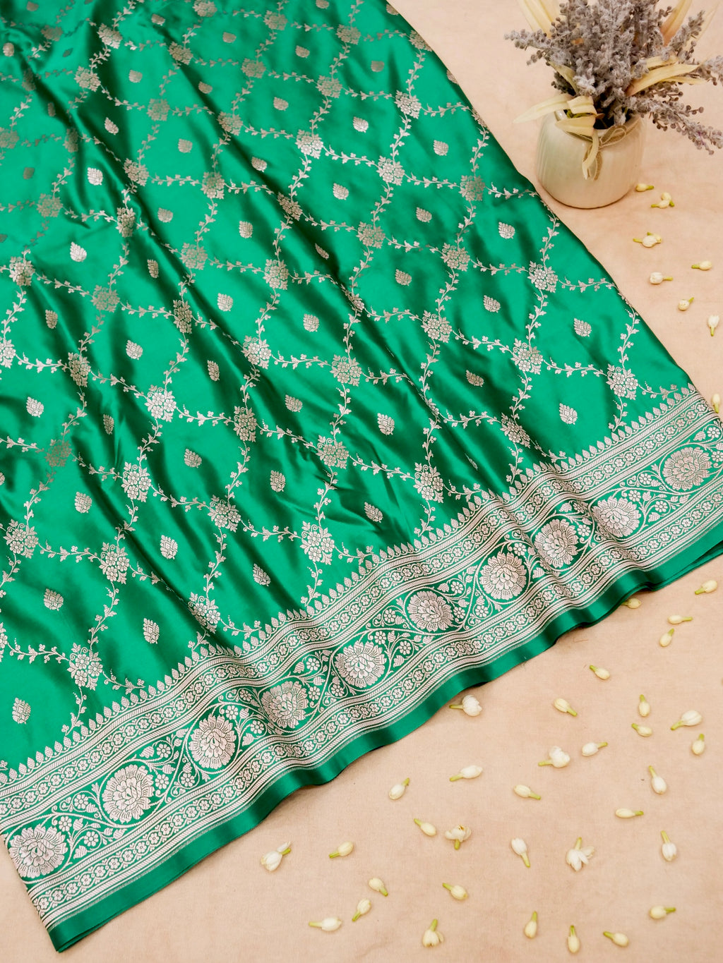 Banarasi Mashru Silk Jall in green