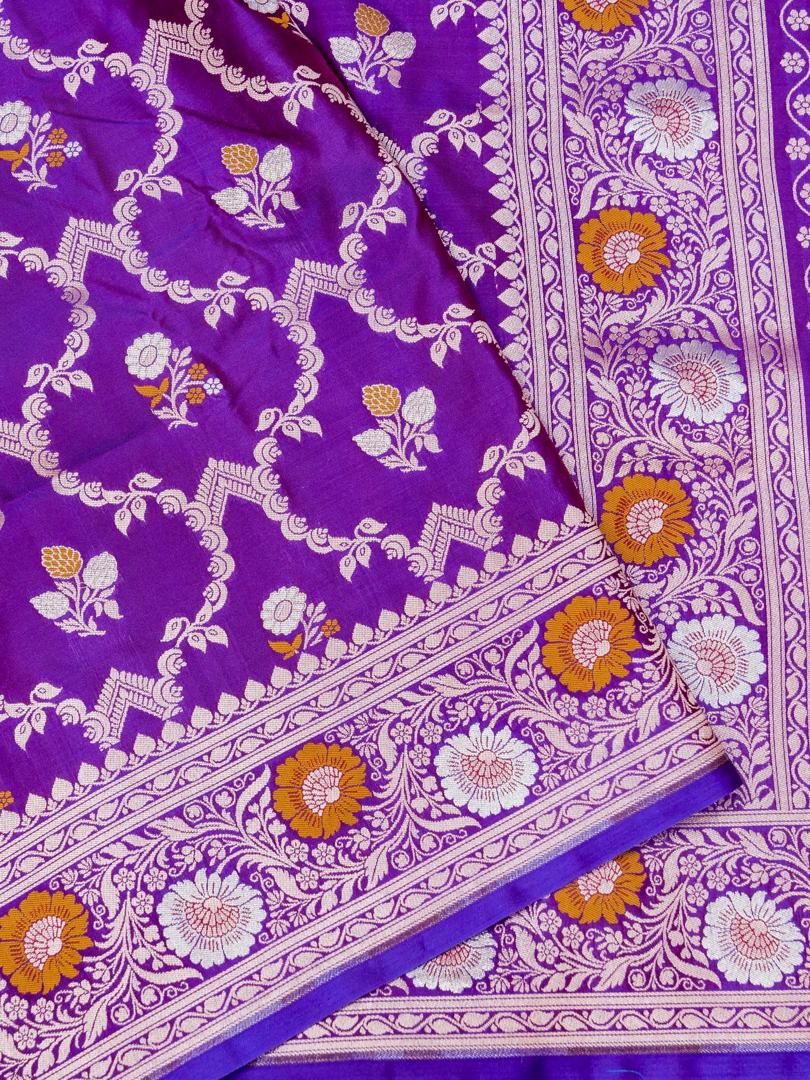 Banarasi Katan Mina Jall