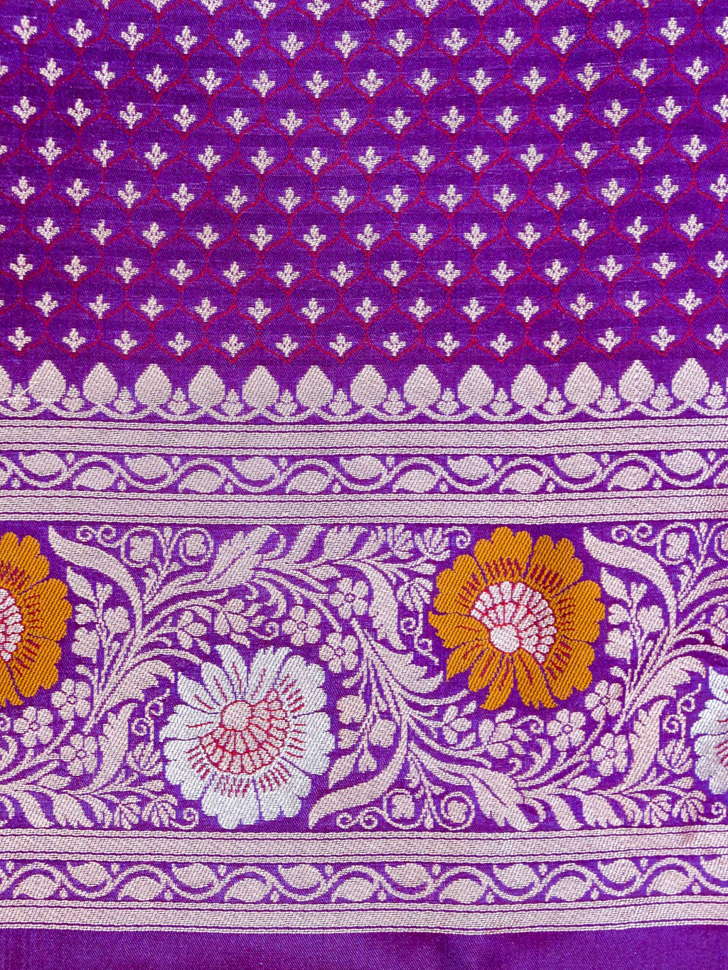 Banarasi Katan Mina Jall
