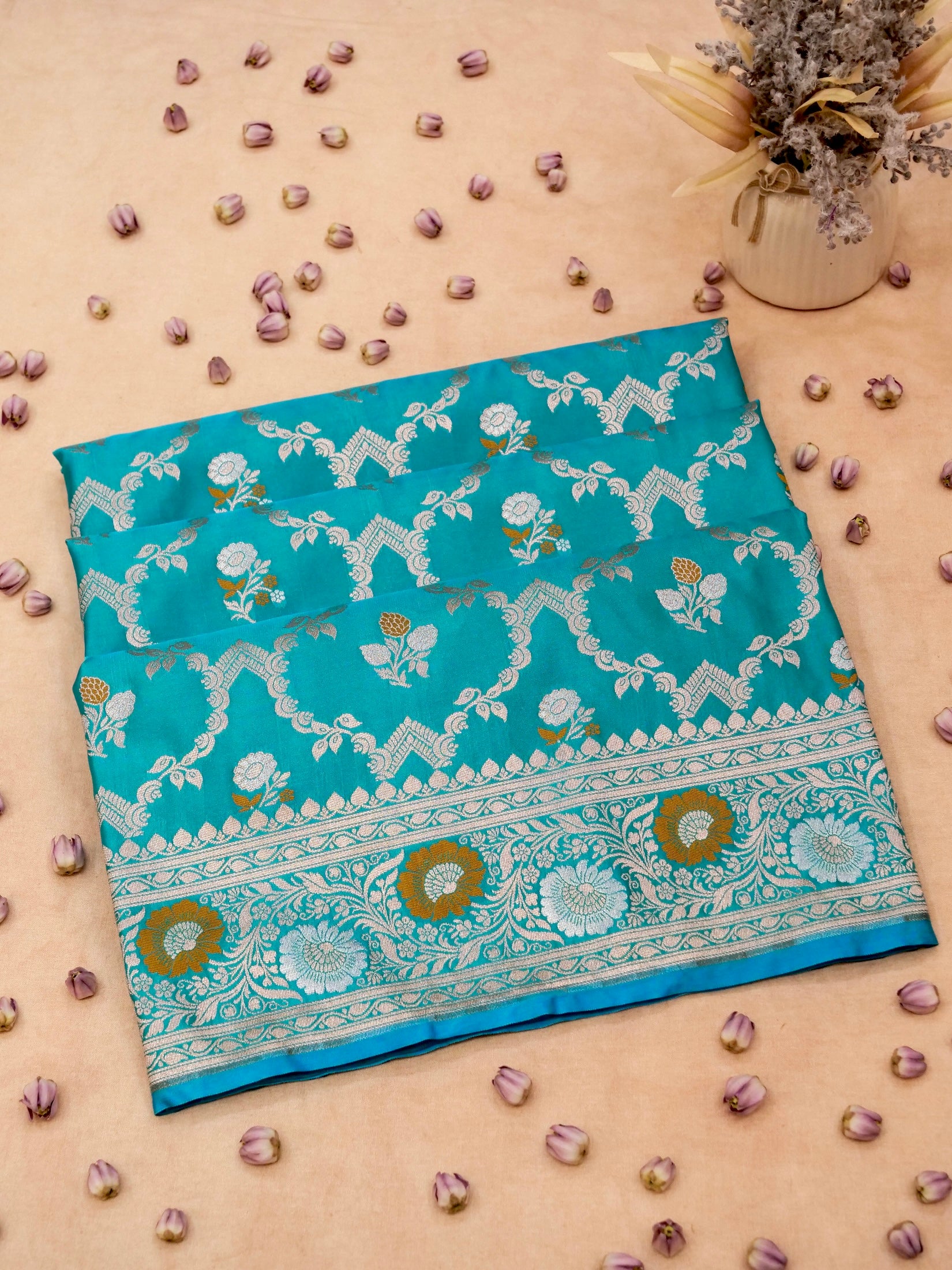 Banarasi Katan Mina Jall